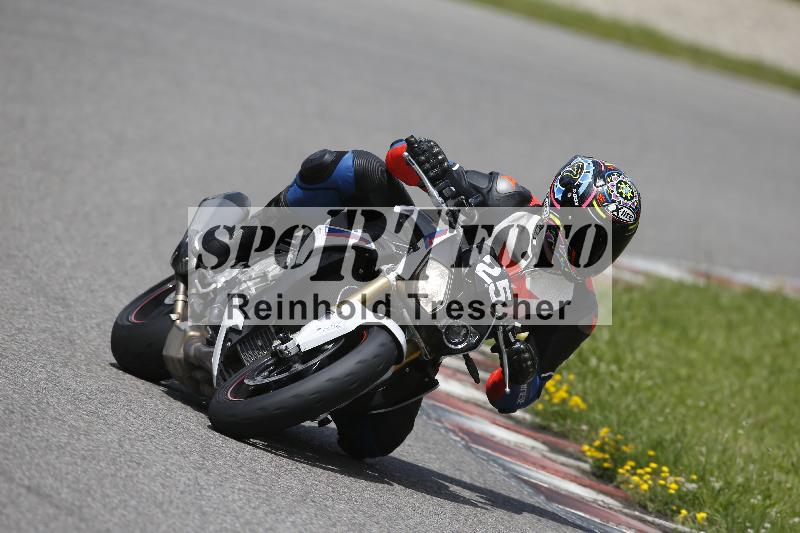 /Archiv-2024/29 12.06.2024 MOTO.CH Track Day ADR/Gruppe rot/25